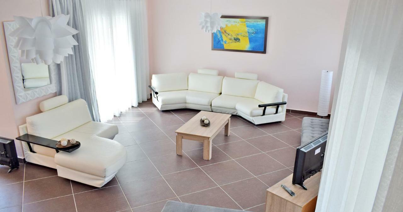 Villa Lily Skala Rachoni  Exteriér fotografie